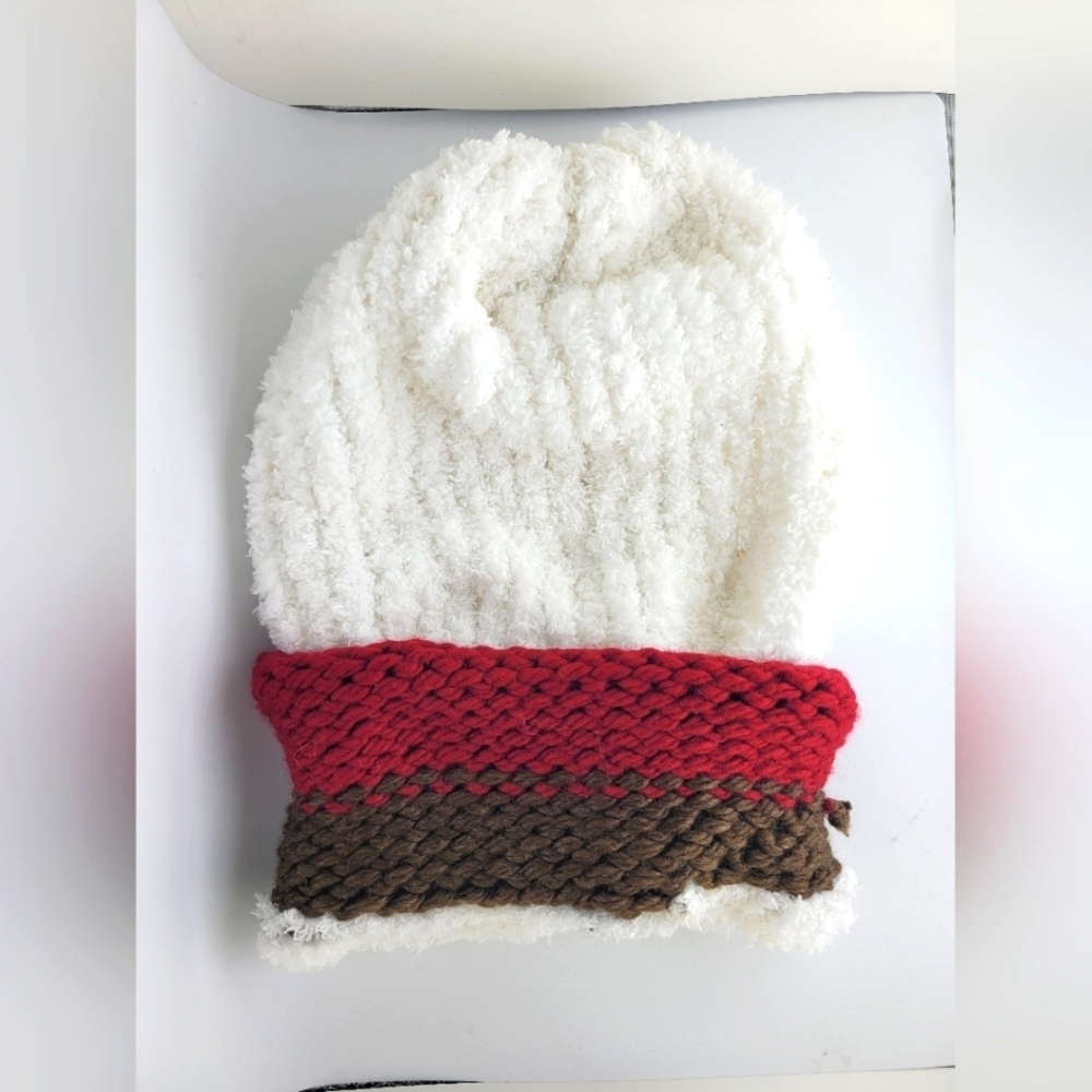 Hand Crafted Women's Mixed Red White Brown Blend Knit Beanie NEW
